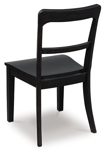Greddinton Dining Chair - Holmwood's Furniture & Design Center (Somersworth, NH)