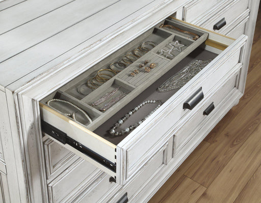 Flexsteel Wynwood Harmony Dresser in White Wood - Holmwood's Furniture & Design Center (Somersworth, NH)