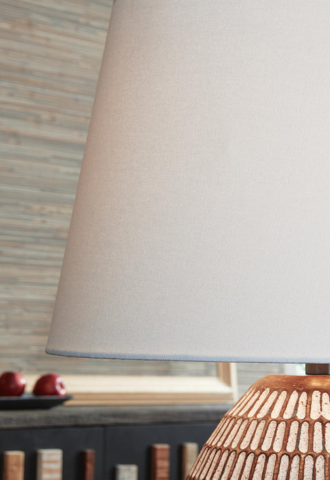 Darrich Lamp Set - Holmwood's Furniture & Design Center (Somersworth, NH)