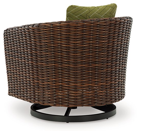 Horizon Hall Outdoor Package - Holmwood's Furniture & Design Center (Somersworth, NH)