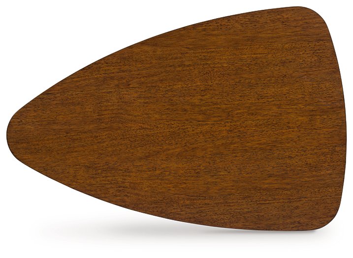 Lyncott Table (Set of 3) - Holmwood's Furniture & Design Center (Somersworth, NH)