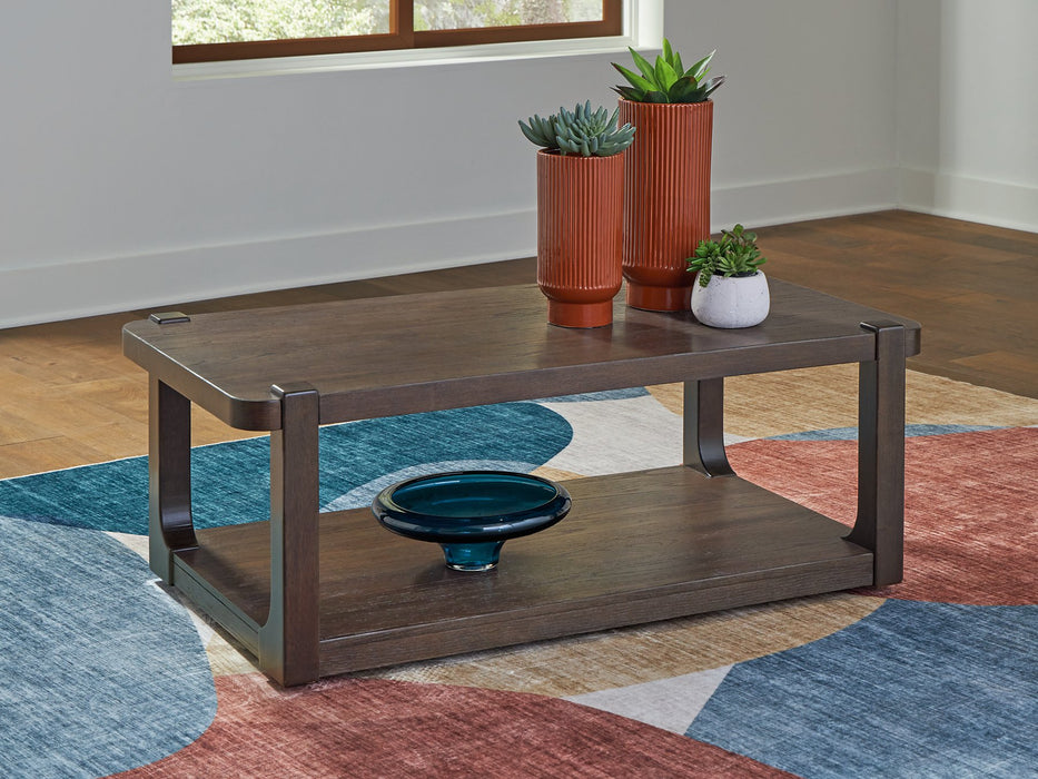 Breckington Coffee Table - Holmwood's Furniture & Design Center (Somersworth, NH)