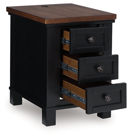 Wildenauer Chairside End Table - Holmwood's Furniture & Design Center (Somersworth, NH)