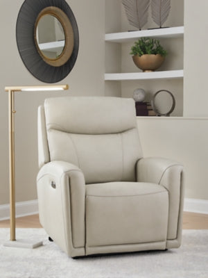Pincara Power AutoGlide Recliner - Holmwood's Furniture & Design Center (Somersworth, NH)