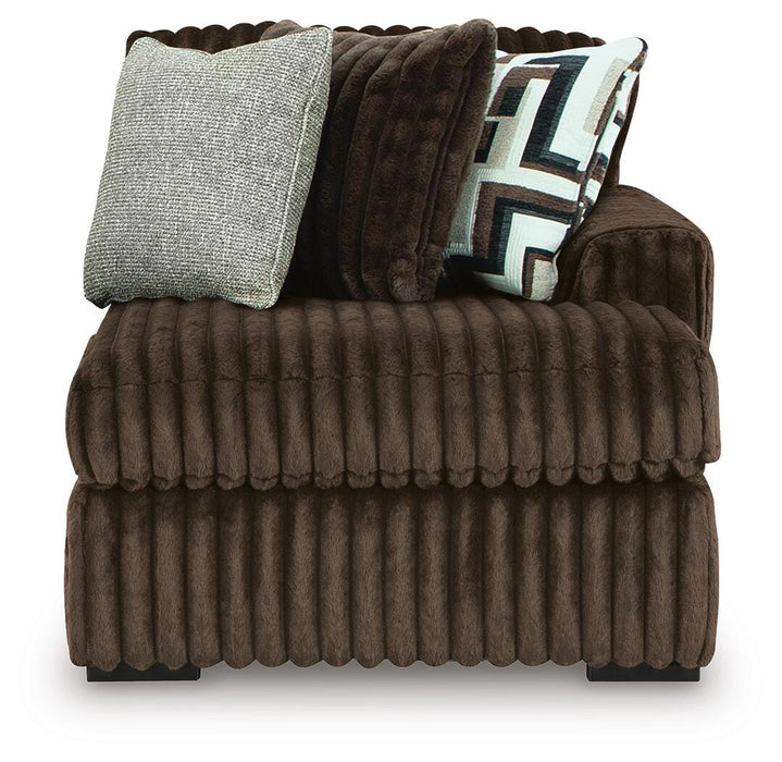 Midnight-Madness Sectional with Chaise